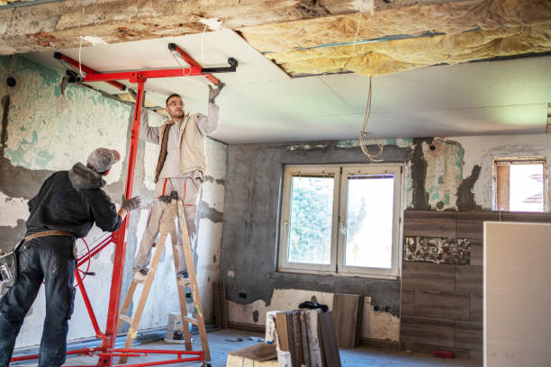 Professional Insulation Contractor in Mccom, MS