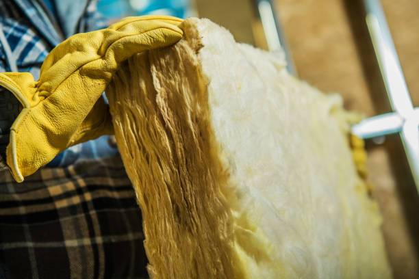 Best Spray Foam Insulation in Mccom, MS